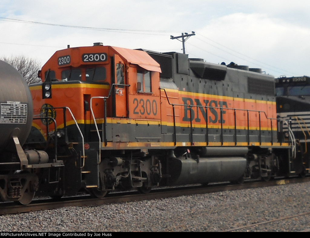 BNSF 2300